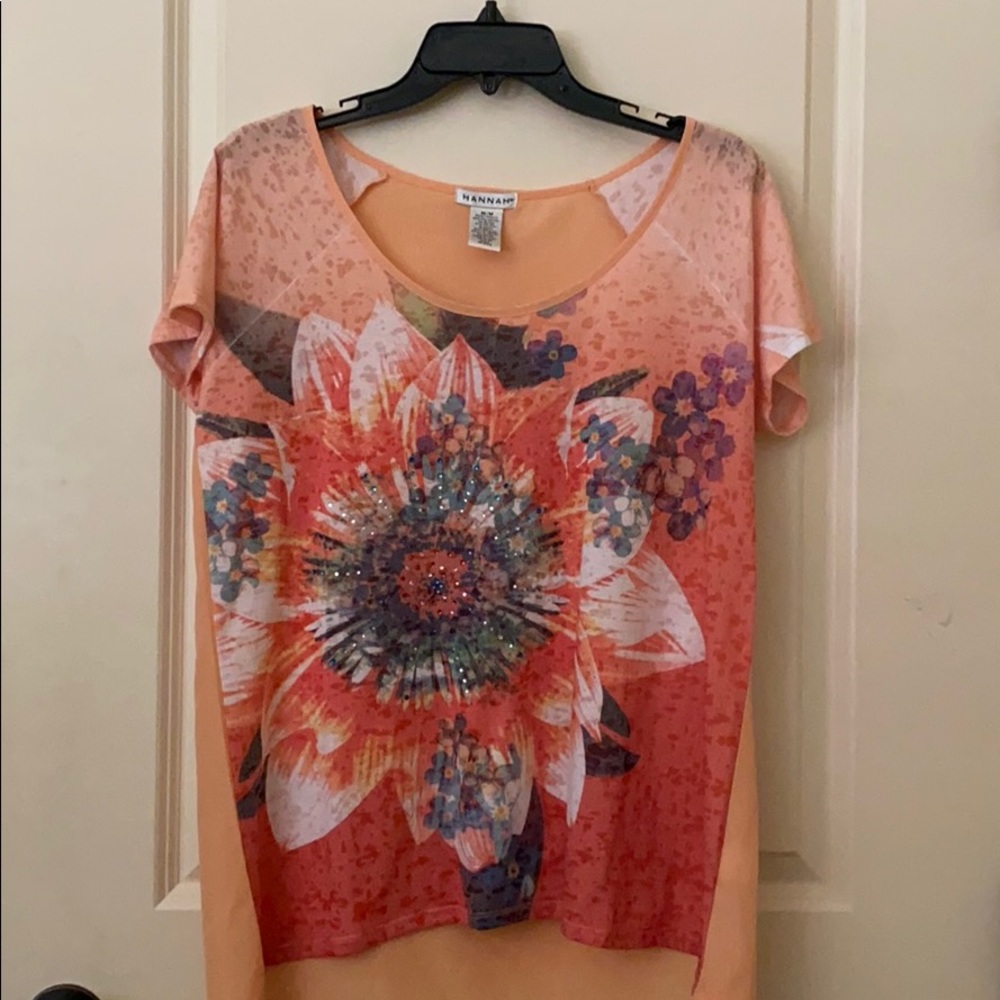 Peach flowered hi low